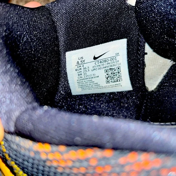 Nike Kyire 7 RayGuns - Picture 4 of 6